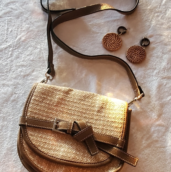 Handbag - Picture 7 of 9